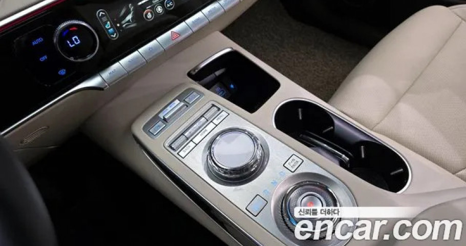 Genesis Gv70 