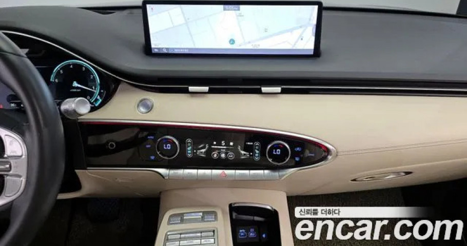 Genesis Gv70 