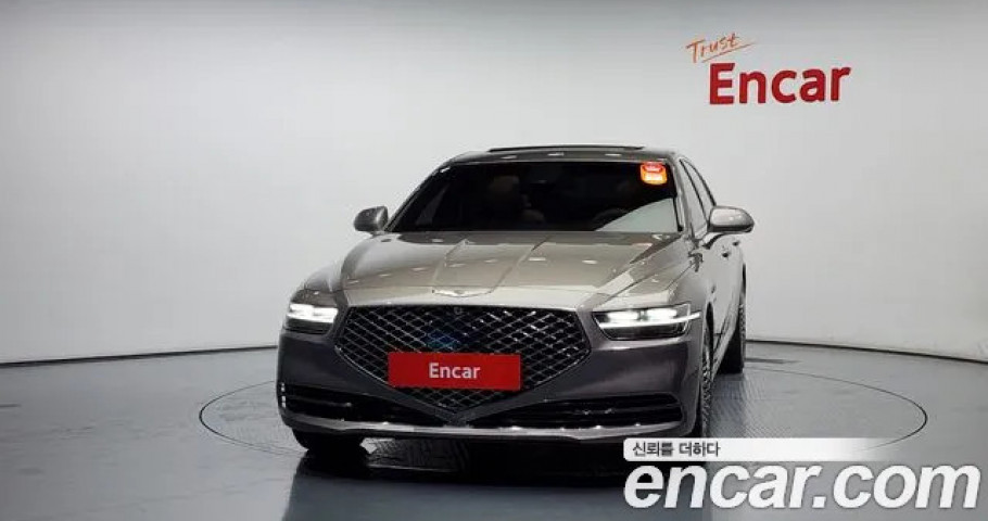 Genesis G90 