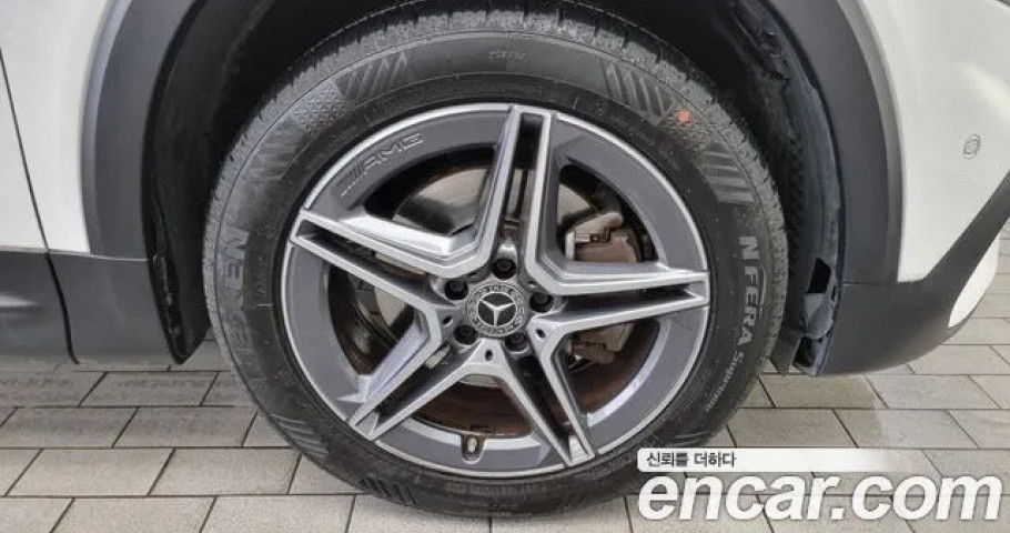 Mercedes-Benz Glb-Class 
