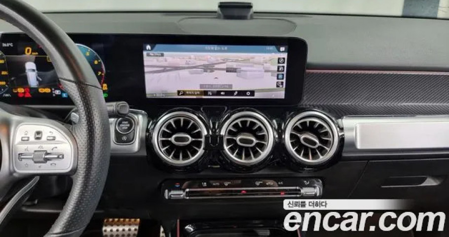 Mercedes-Benz Glb-Class 