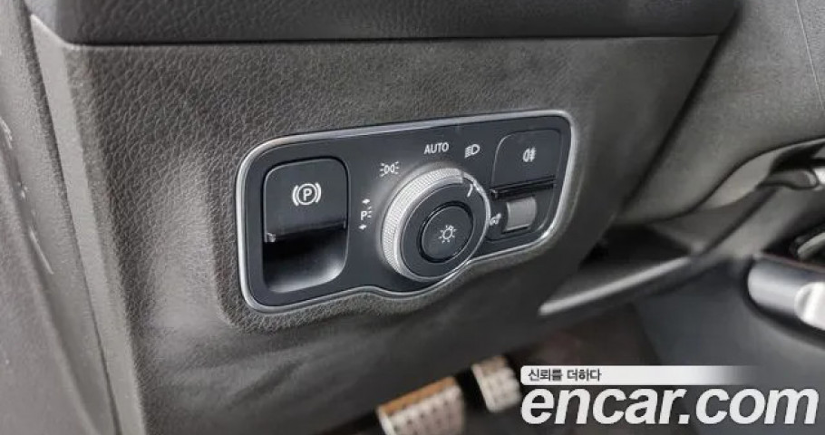 Mercedes-Benz Glb-Class 