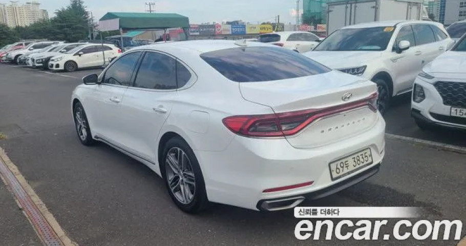 Hyundai Grandeur 