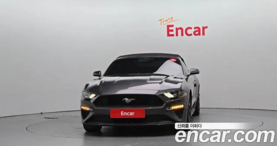 Ford Mustang 