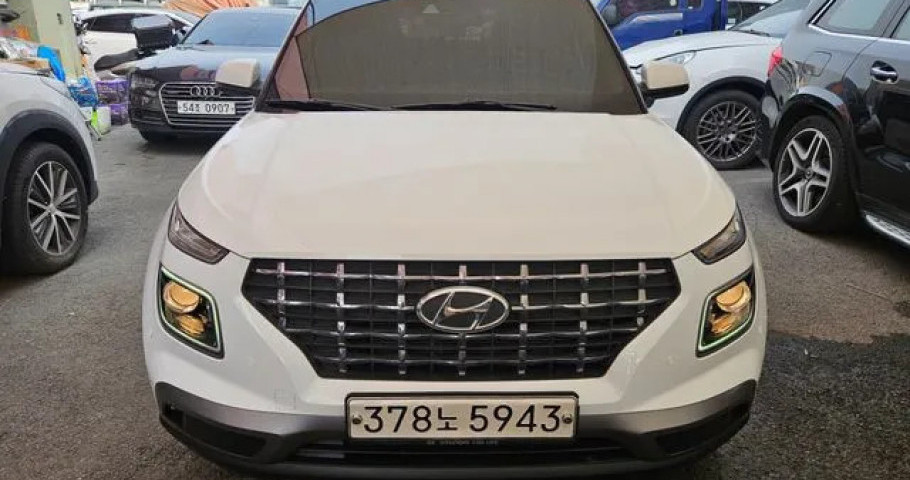 Hyundai Venue 