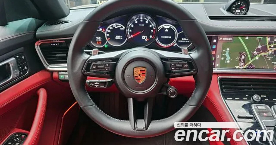 Porsche Panamera 