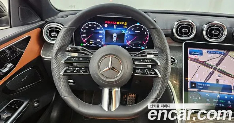 Mercedes-Benz C-Class 