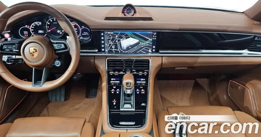 Porsche Panamera 