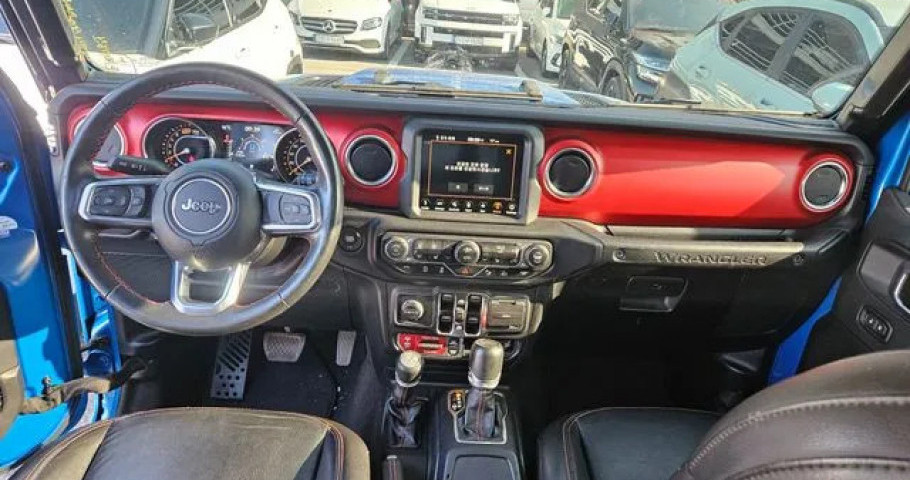 Jeep Wrangler 