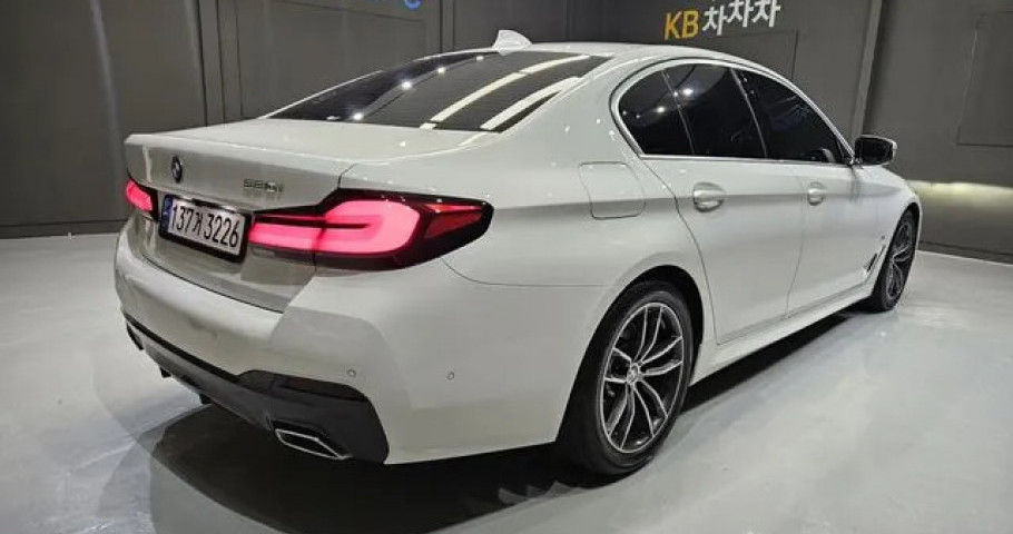 Bmw 5-Series 