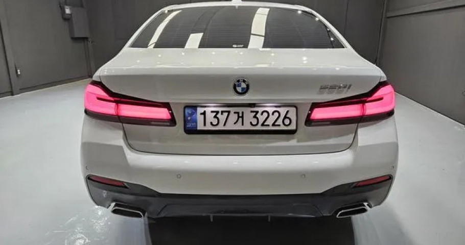 Bmw 5-Series 