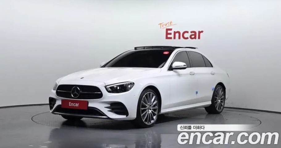 Mercedes-Benz E-Class 