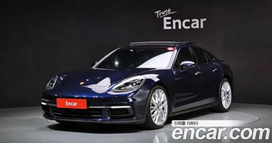 Porsche Panamera 