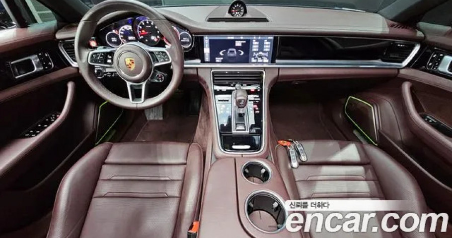Porsche Panamera 