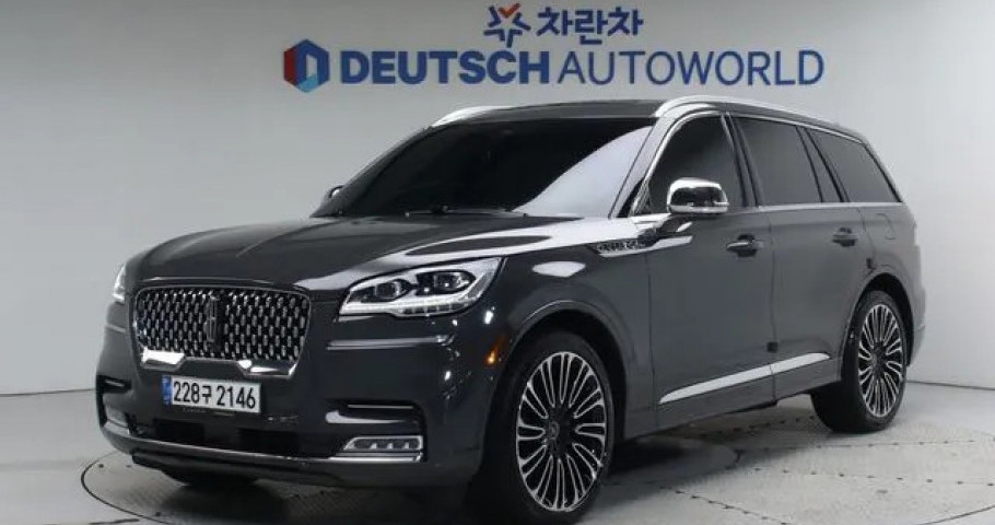 Lincoln Aviator 