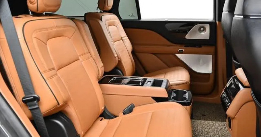 Lincoln Aviator 