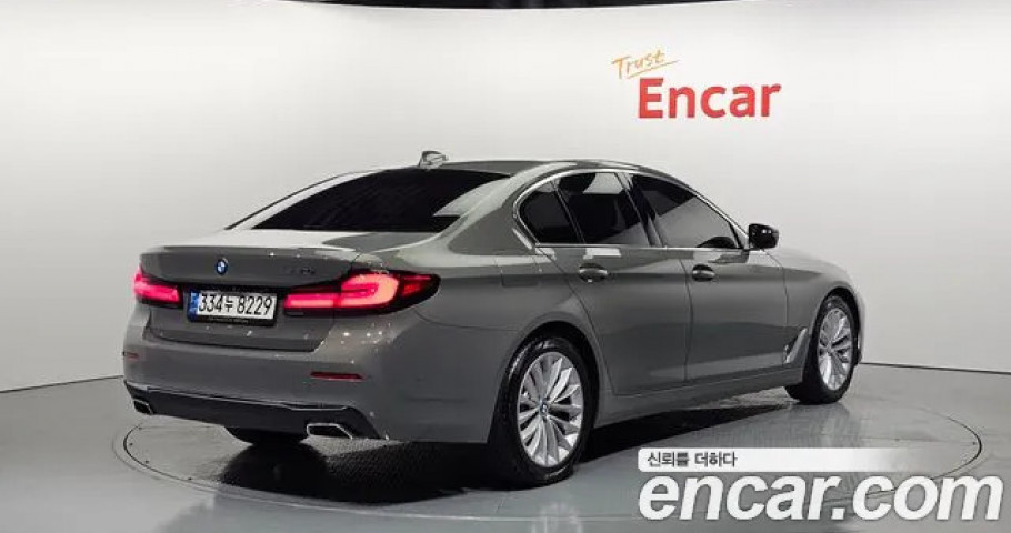 Bmw 5-Series 