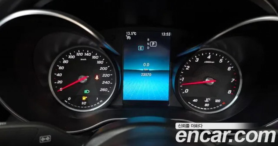 Mercedes-Benz C-Class 