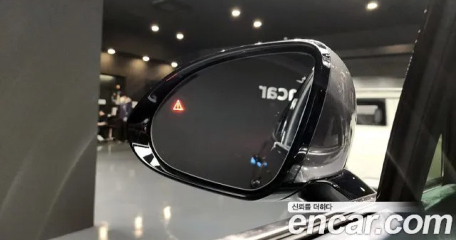 Genesis Gv70 