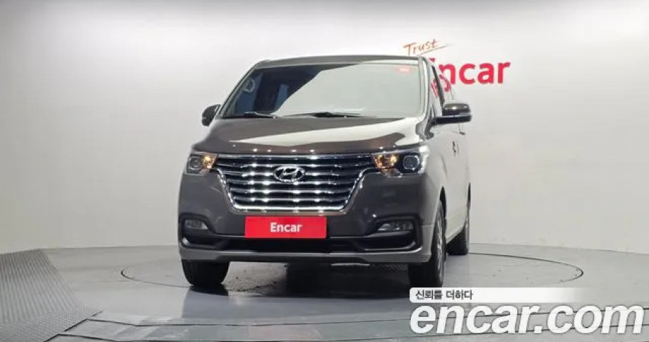 Hyundai Starex 