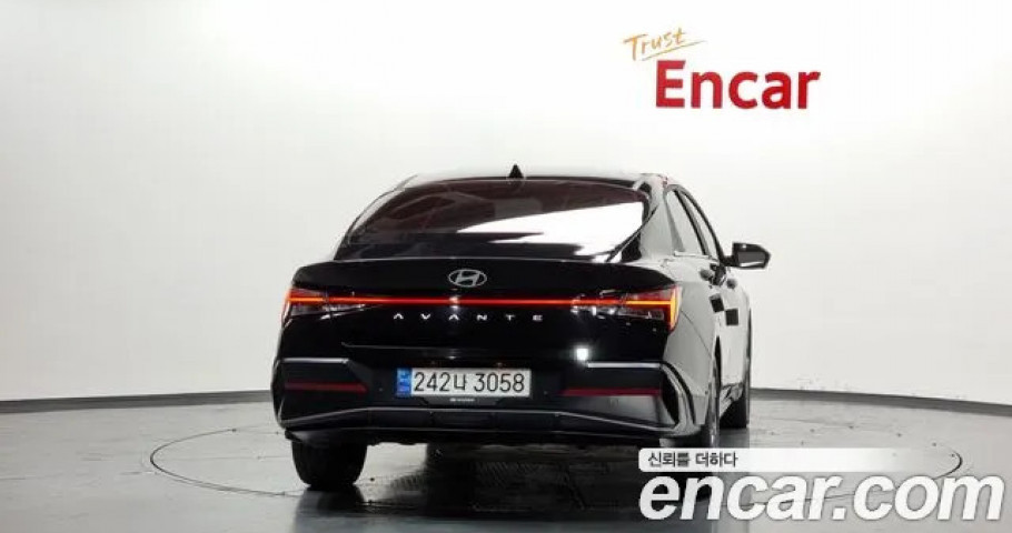 Hyundai Avante 