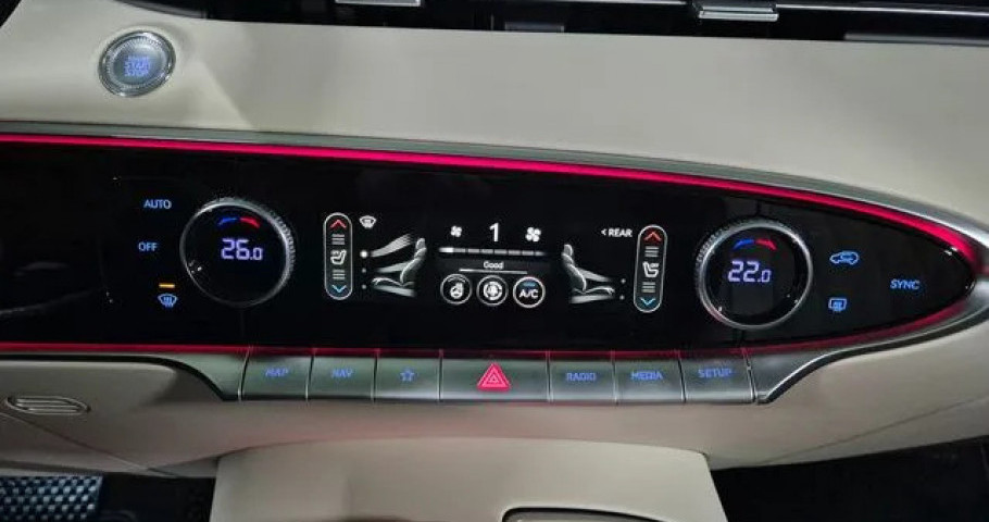 Genesis Gv70 
