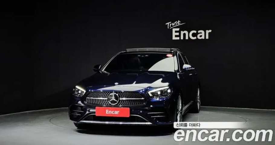 Mercedes-Benz E-Class 