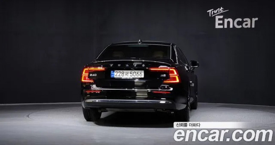 Volvo S60 