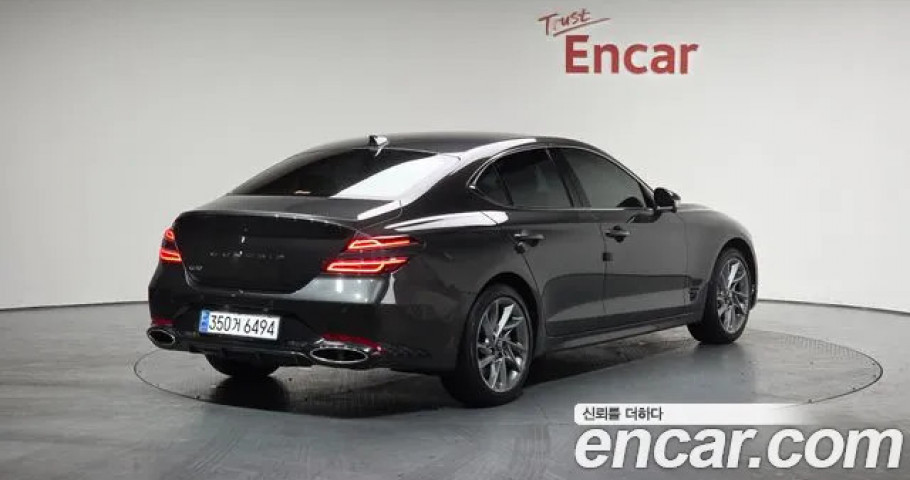 Genesis G70 