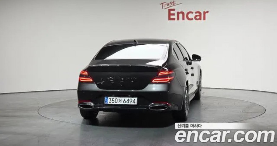 Genesis G70 