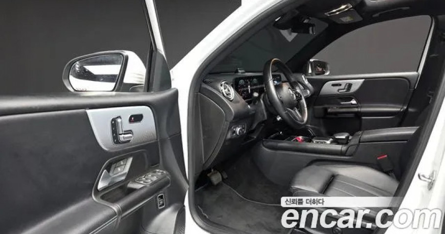 Mercedes-Benz Glb-Class 