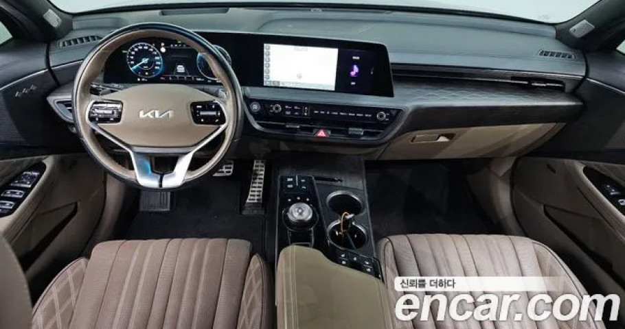 Kia K8 
