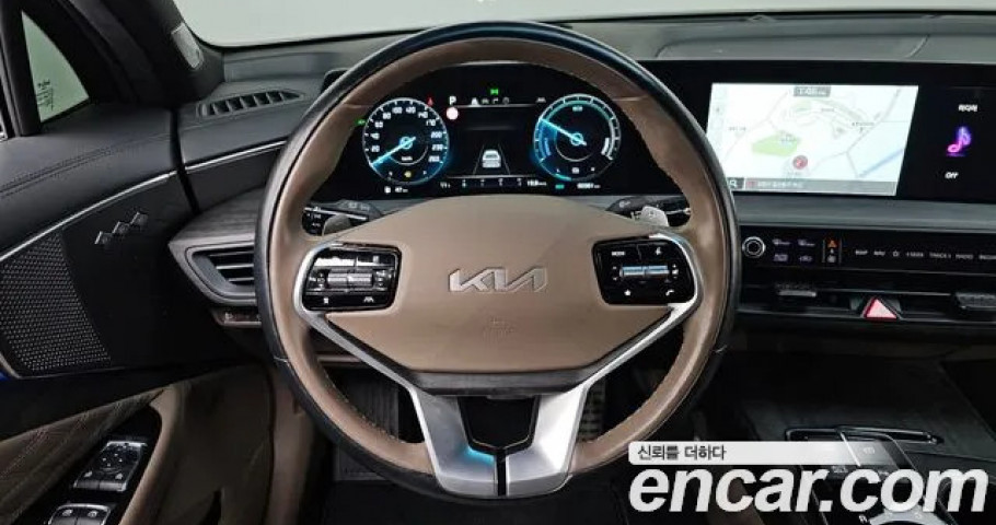 Kia K8 