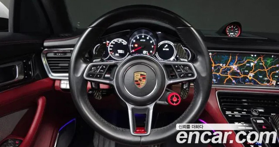 Porsche Panamera 