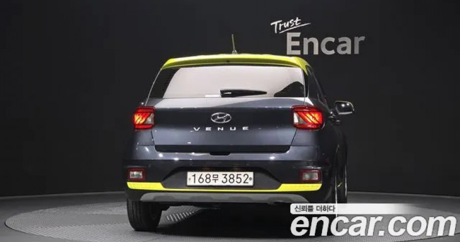 Hyundai Venue 