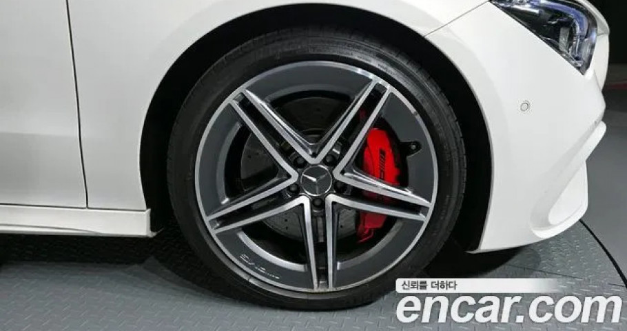 Mercedes-Benz Cla-Class 