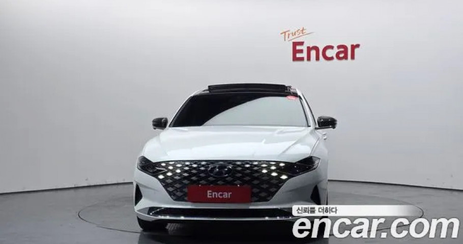 Hyundai Grandeur 