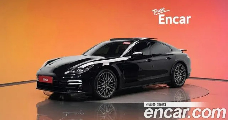 Porsche Panamera 