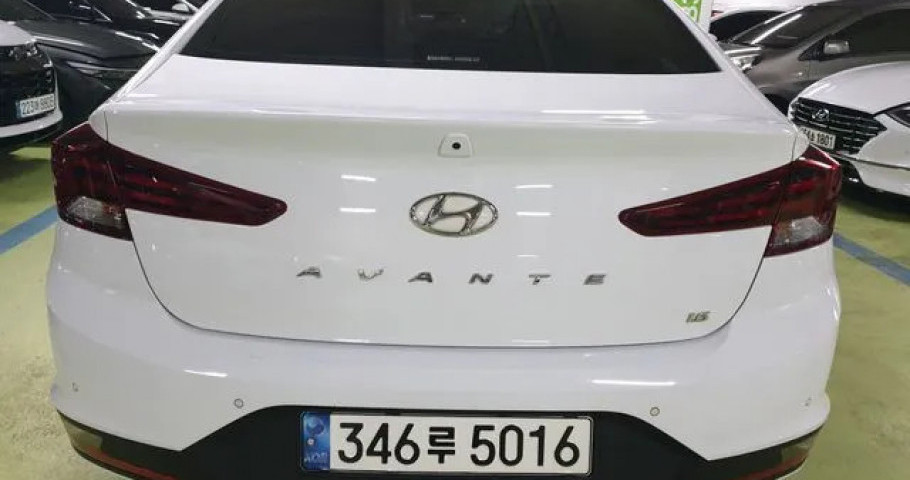 Hyundai Avante (Elantra) 