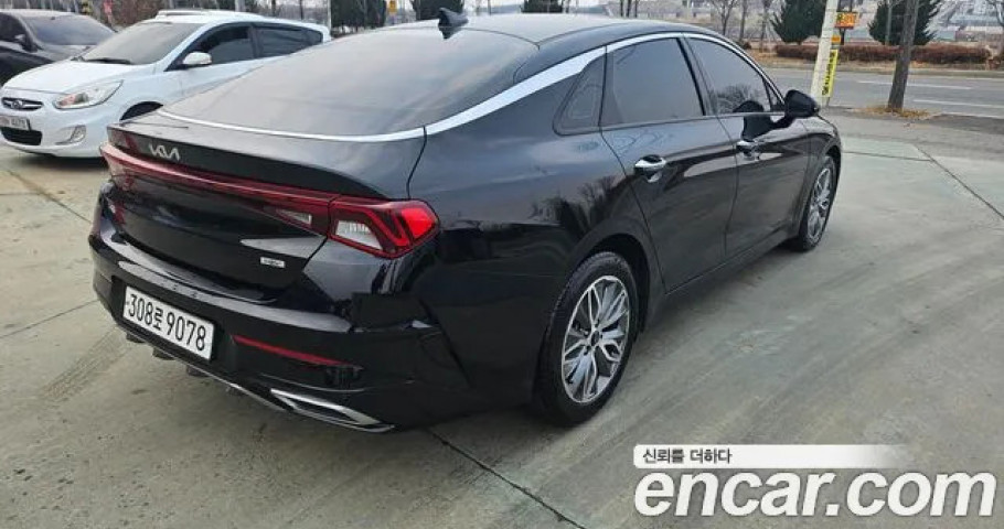 Kia K5 
