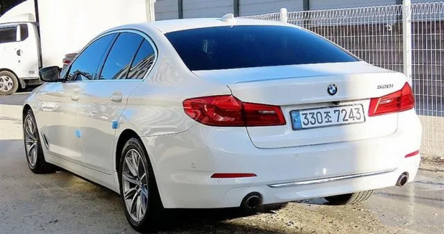 Bmw 5-Series 