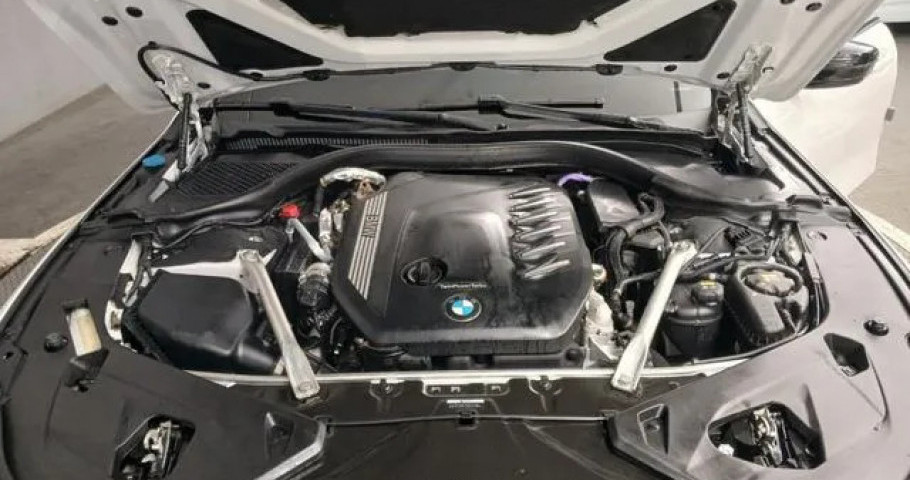 Bmw 8-Series 