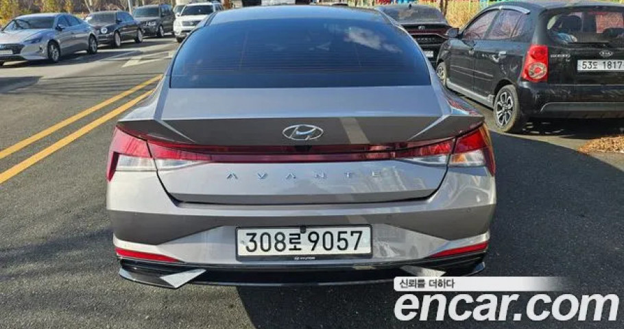 Hyundai Avante 