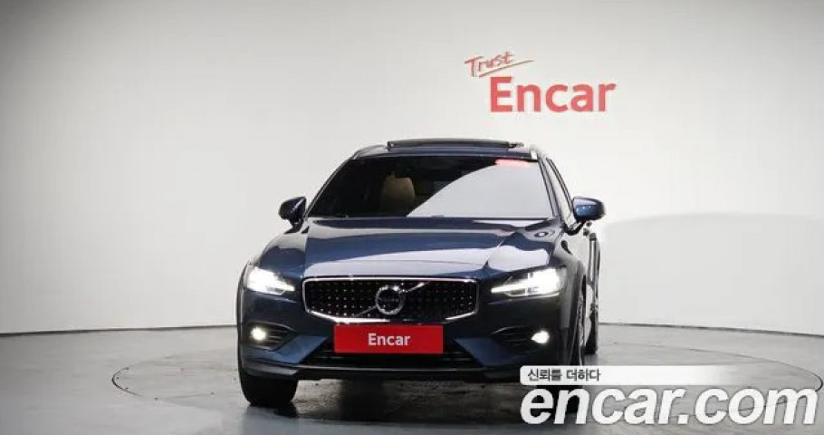 Volvo V60 