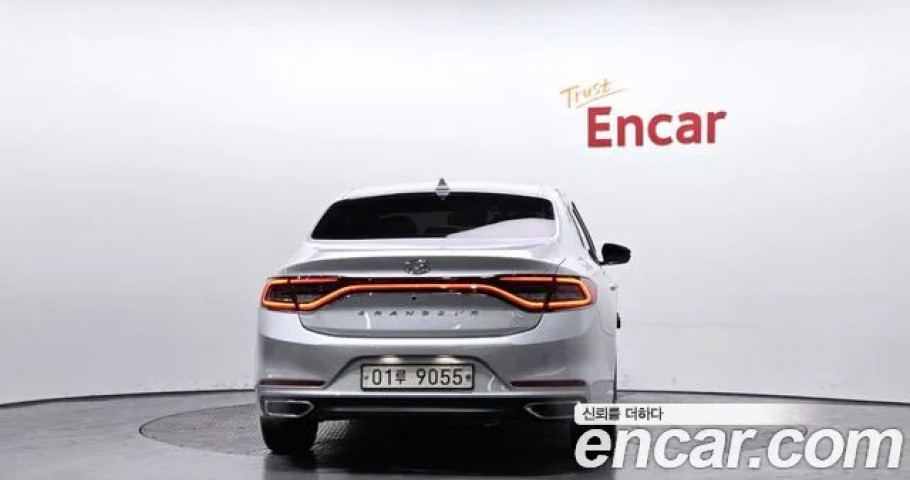 Hyundai Grandeur 