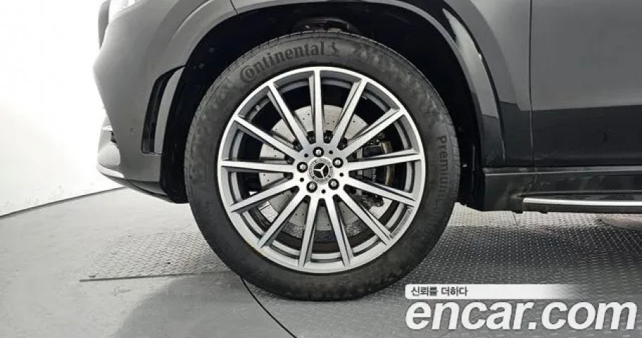 Mercedes-Benz Gls-Class 