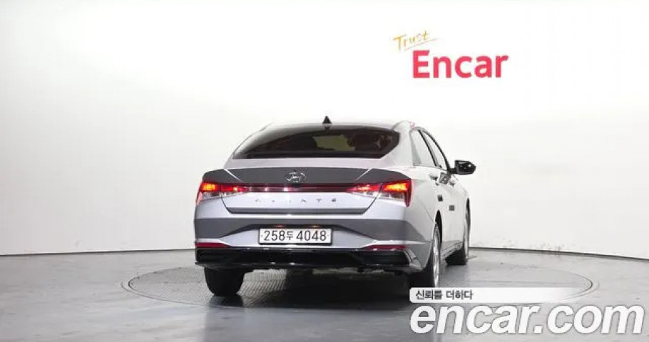 Hyundai Avante (Elantra) 