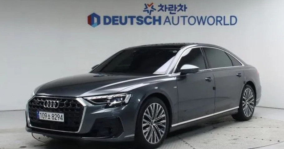 Audi A8 