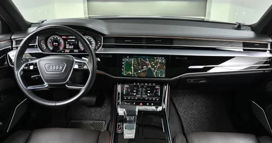 Audi A8 