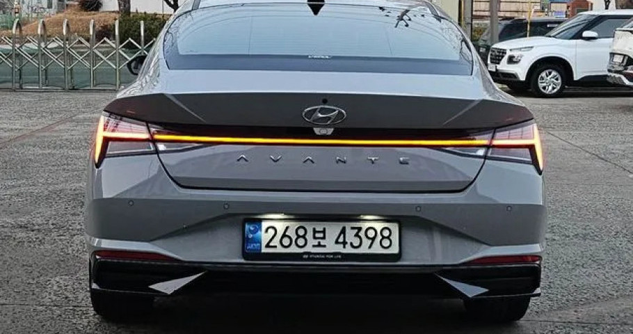 Hyundai Avante 